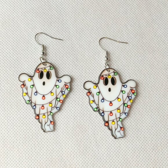 Cute Spooky Christmas Ghosts Earrings, Holiday Ghost Earrings, Acrylic Earrings - Picture 8 of 9